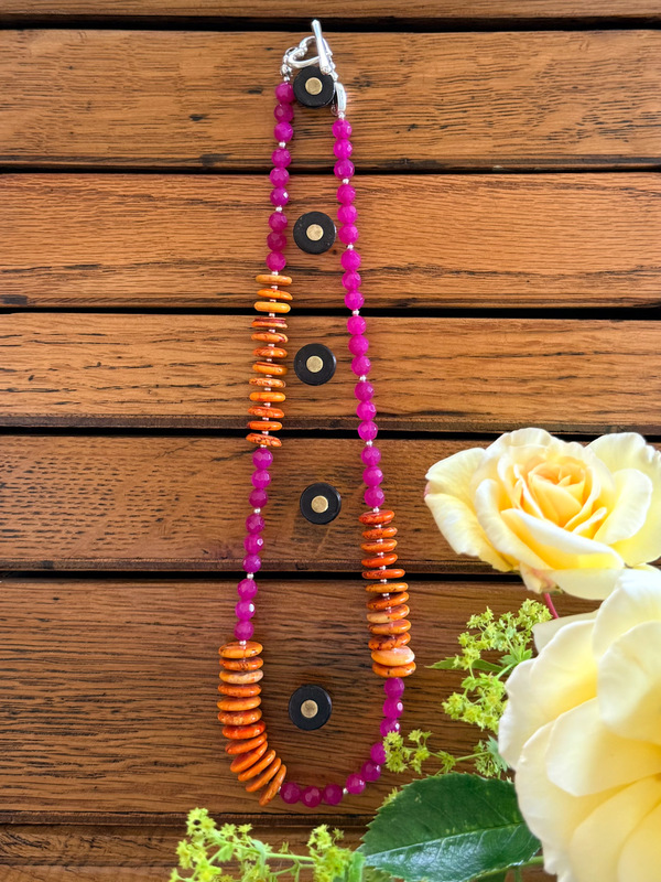 CORAL CRUSH GEMSTONE NECKLACE