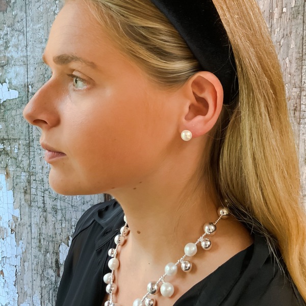 Lux Freshwater Pearl Stud
