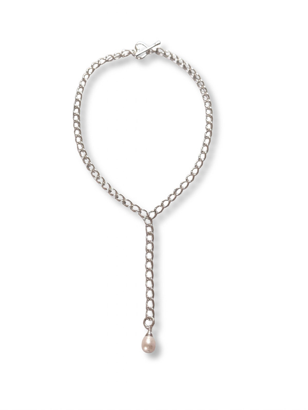 RADIANT SHORT LARIAT NECKLACE