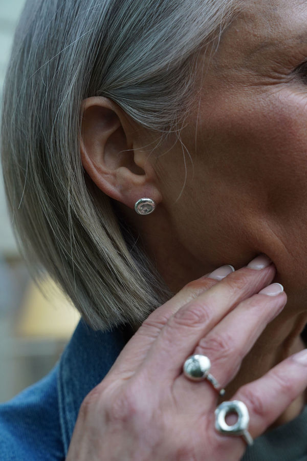 FEARLESS DIMPLE STUDS