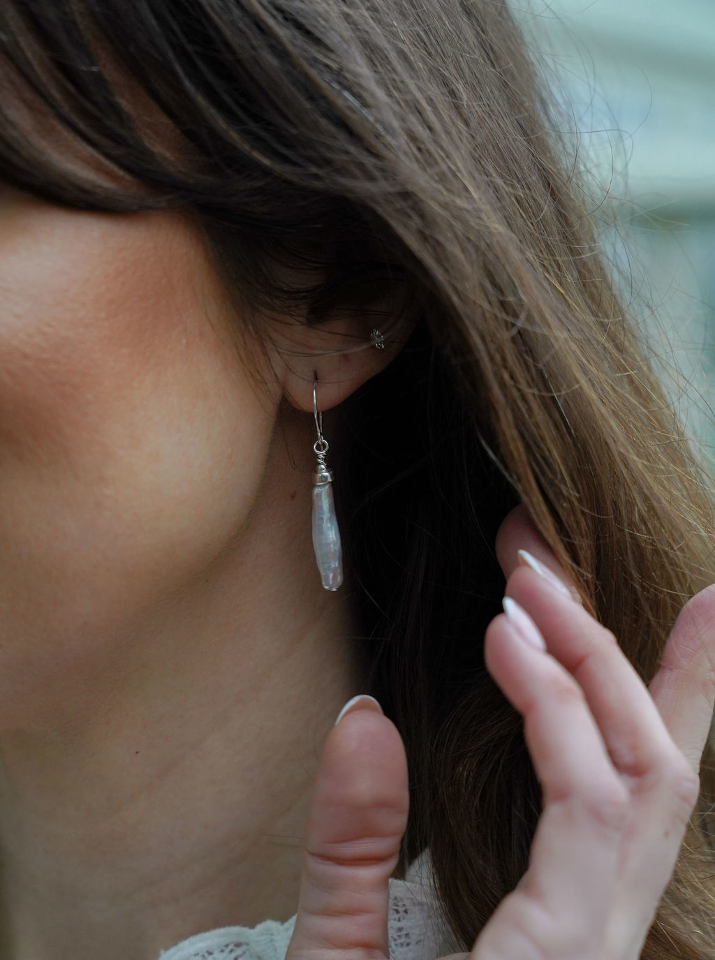 GENTLE BIWA DROP EARRINGS