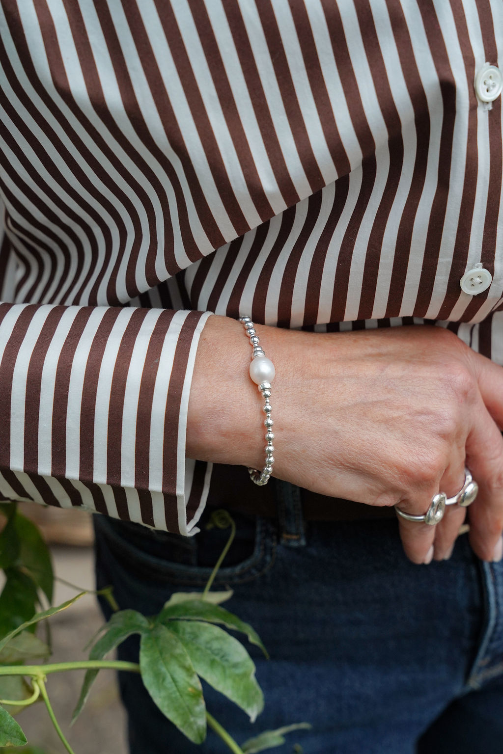 ELEGANT BAROQUE ORB BRACELET