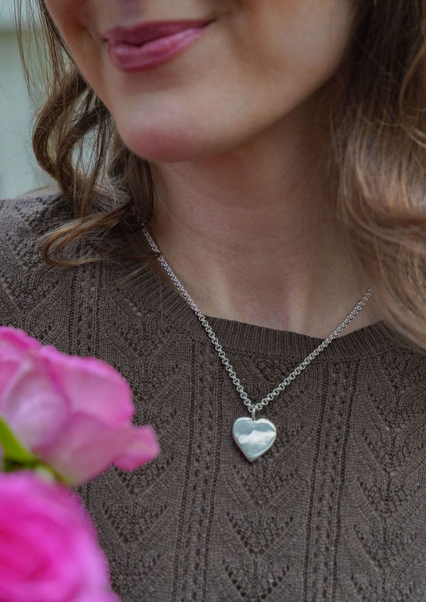 SWEET HEART BELCHER NECKLACE