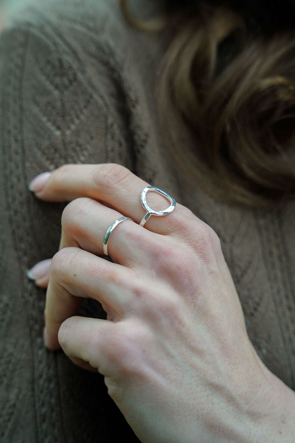 FOREVER GLINT CIRCLE RING