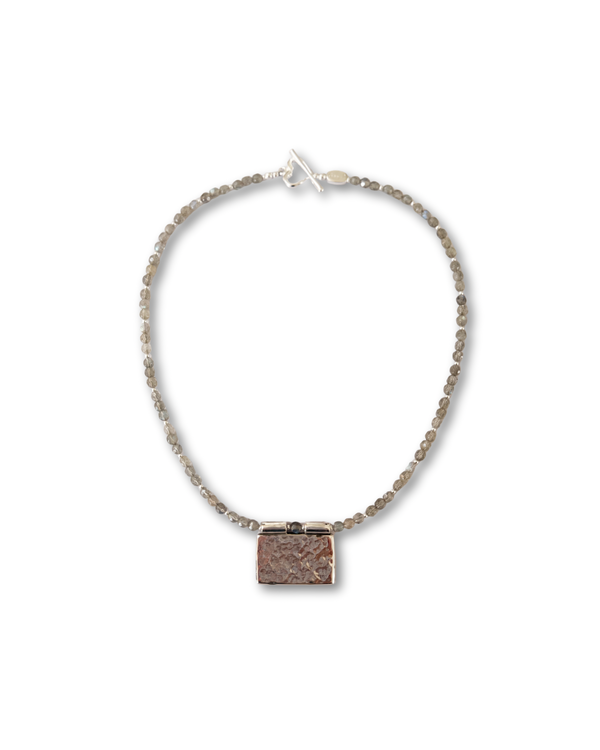 Labradorite Glint Pendant Necklace